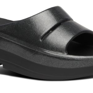 Women's OOmega OOahh Stacked Sandal - Black Sparkle