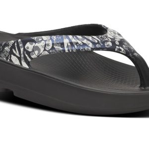 Women's OOlala Limited Sandal - Combo Camo